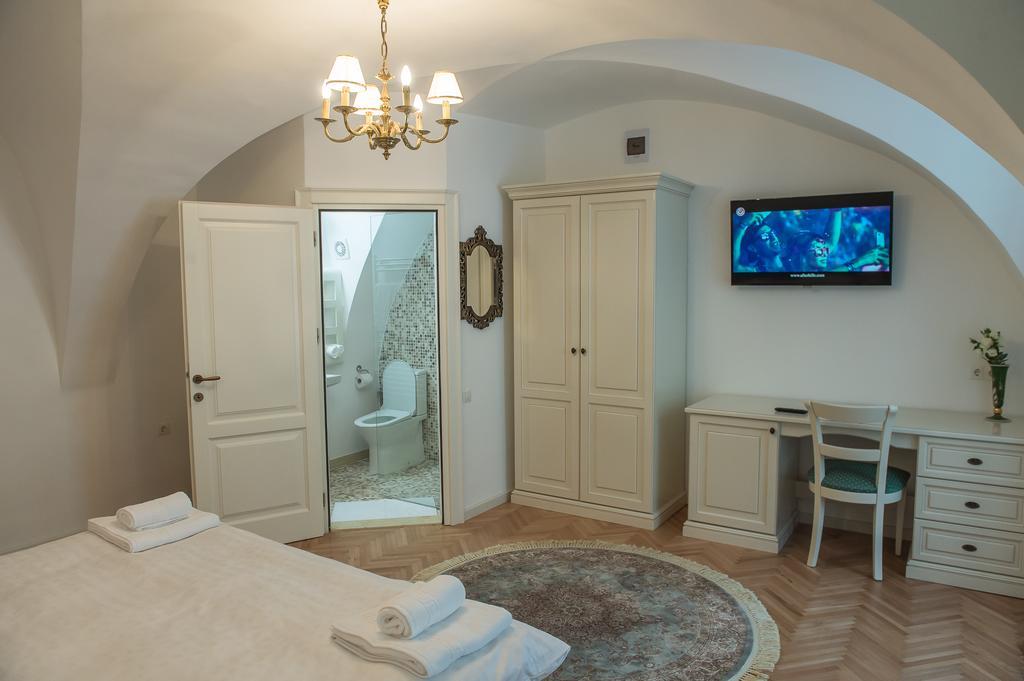 Baroc Apartments & Studio Nagyszeben Kültér fotó