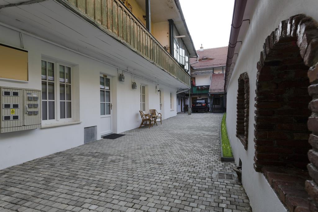 Baroc Apartments & Studio Nagyszeben Kültér fotó